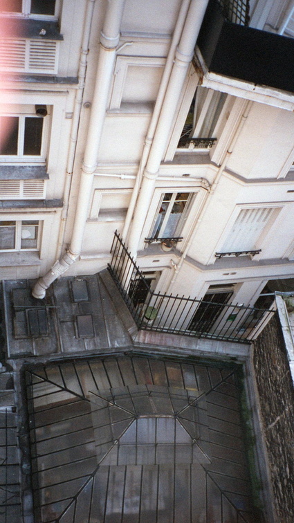 paris 2001-02-22 07e.jpg